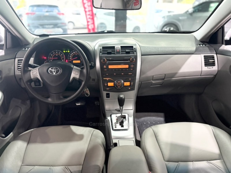 COROLLA 1.8 GLI 16V FLEX 4P AUTOMÁTICO - 2012 - NOVO HAMBURGO