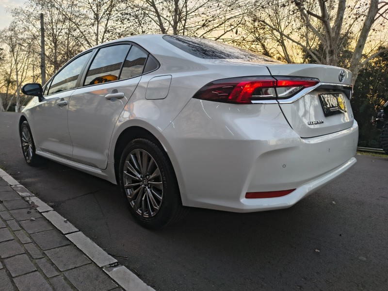 COROLLA 2.0 XEI 16V FLEX 4P AUTOMÁTICO - 2024 - DOIS IRMãOS
