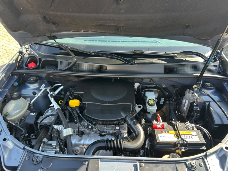 LOGAN 1.6 EXPRESSION 8V FLEX 4P MANUAL - 2016 - BENTO GONçALVES
