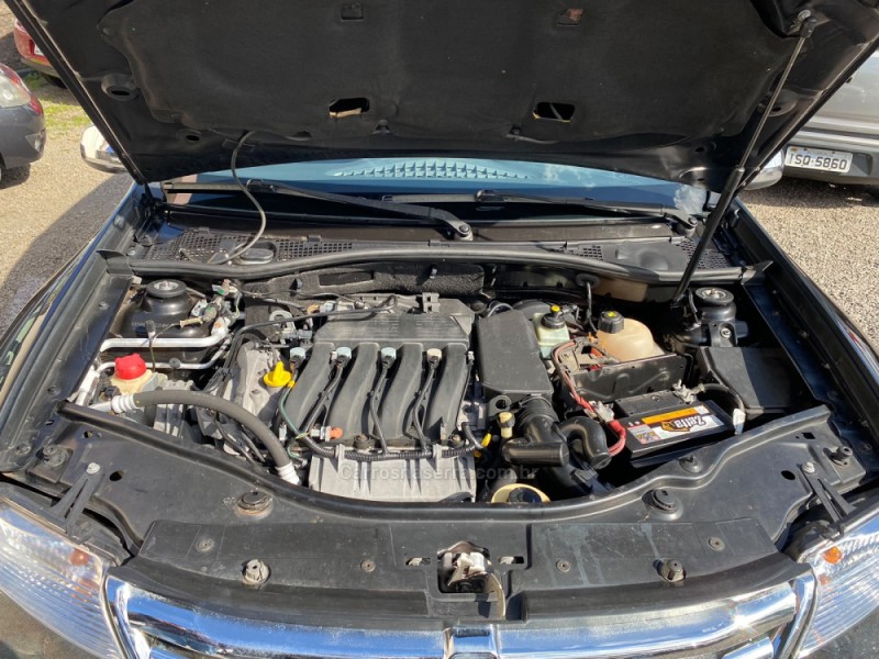 DUSTER 2.0 DYNAMIQUE 4X2 16V FLEX 4P MANUAL - 2012 - FARROUPILHA