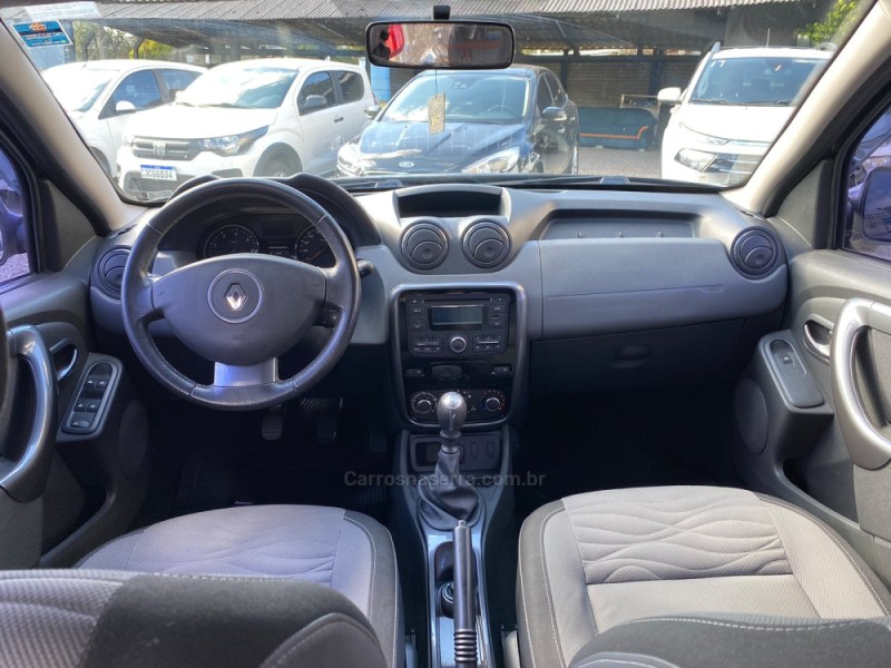 DUSTER 2.0 DYNAMIQUE 4X2 16V FLEX 4P MANUAL - 2012 - FARROUPILHA