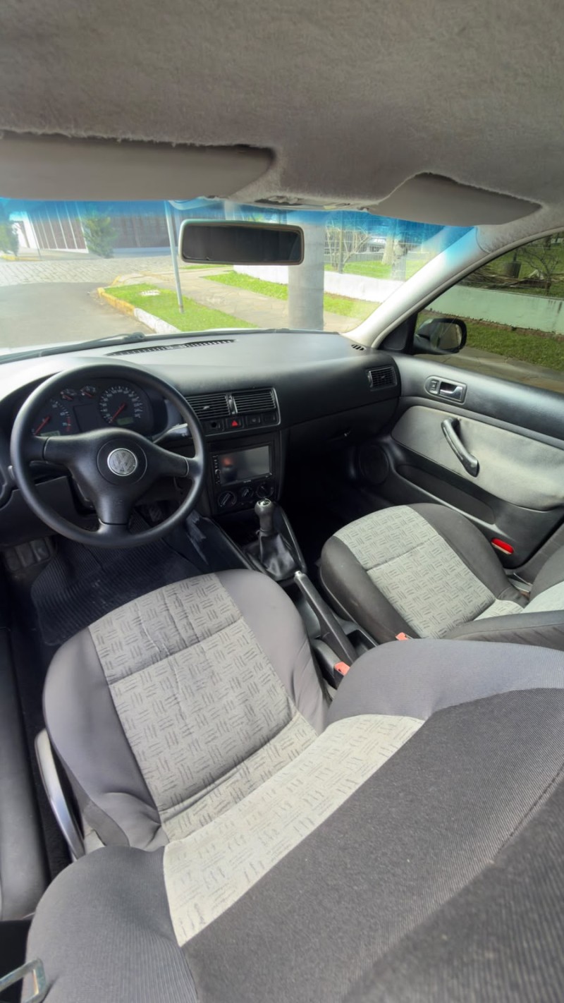 GOLF 1.6 MI BLACK & SILVER 8V GASOLINA 4P MANUAL - 2003 - FELIZ