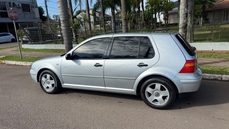 GOLF 1.6 MI BLACK & SILVER 8V GASOLINA 4P MANUAL - 2003 - FELIZ