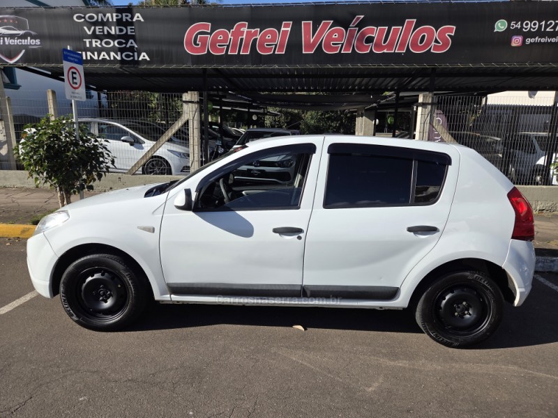 sandero 1.6 authentique 8v flex 4p manual 2011 picada cafe