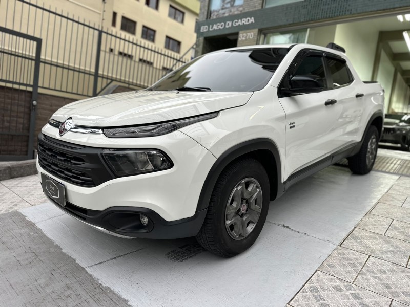 TORO 2.0 16V TURBO DIESEL FREEDOM 4WD MANUAL - 2018 - CAXIAS DO SUL