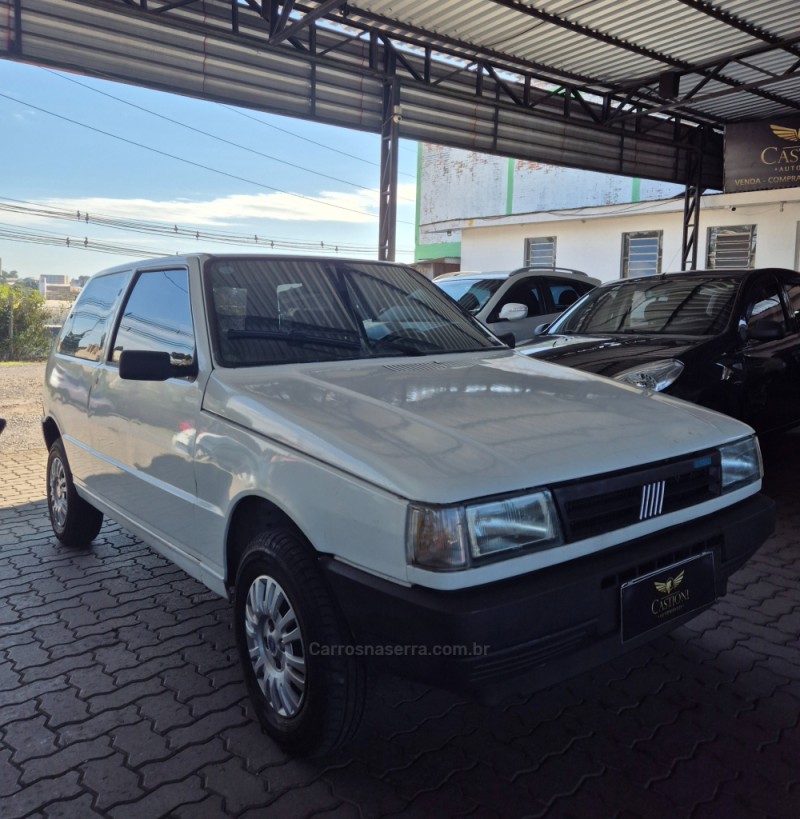 UNO 1.0 MILLE ELETRONIC 8V GASOLINA 2P MANUAL - 1994 - CAXIAS DO SUL