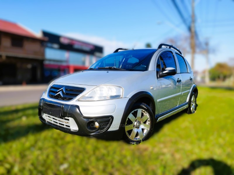 C3 1.4 I XTR 8V FLEX 4P MANUAL - 2010 - NOVO HAMBURGO