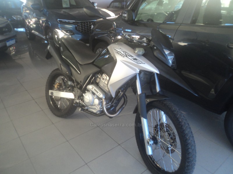 XRE 300 STANDARD - 2018 - FARROUPILHA