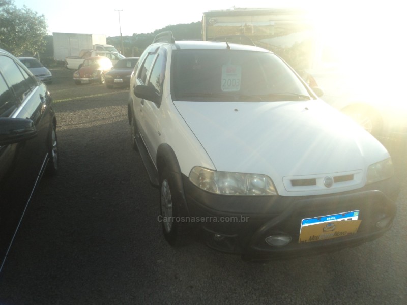 PALIO 1.6 MPI ADVENTURE WEEKEND 16V GASOLINA 4P MANUAL - 2003 - FARROUPILHA