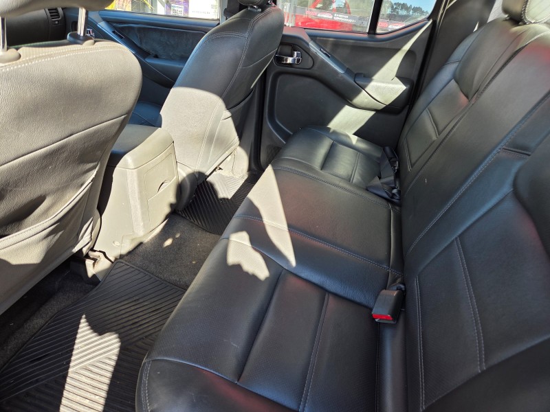 FRONTIER 2.5 SV ATTACK 4X4 CD TURBO ELETRONIC DIESEL 4P MANUAL - 2014 - VACARIA