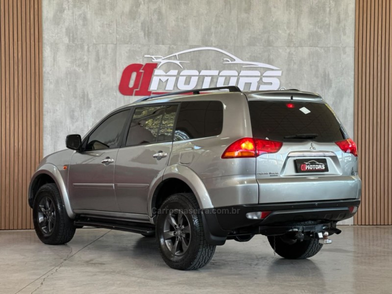 PAJERO DAKAR 3.2 4X4 16V 7 LUGARES TURBO INTERCOOLER DIESEL 4P AUTOMÁTICO - 2012 - NOVO HAMBURGO