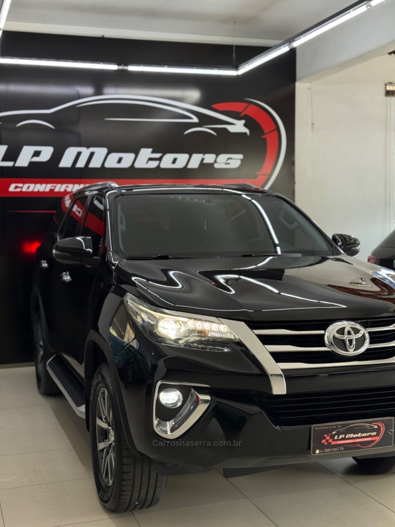 HILUX SW4 2.8 SRX 4X4 16V TURBO INTERCOOLER DIESEL 4P AUTOMÁTICO - 2018 - FARROUPILHA