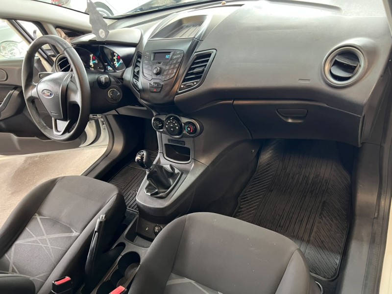 FIESTA 1.5 S HATCH 16V FLEX 4P MANUAL - 2014 - CAXIAS DO SUL