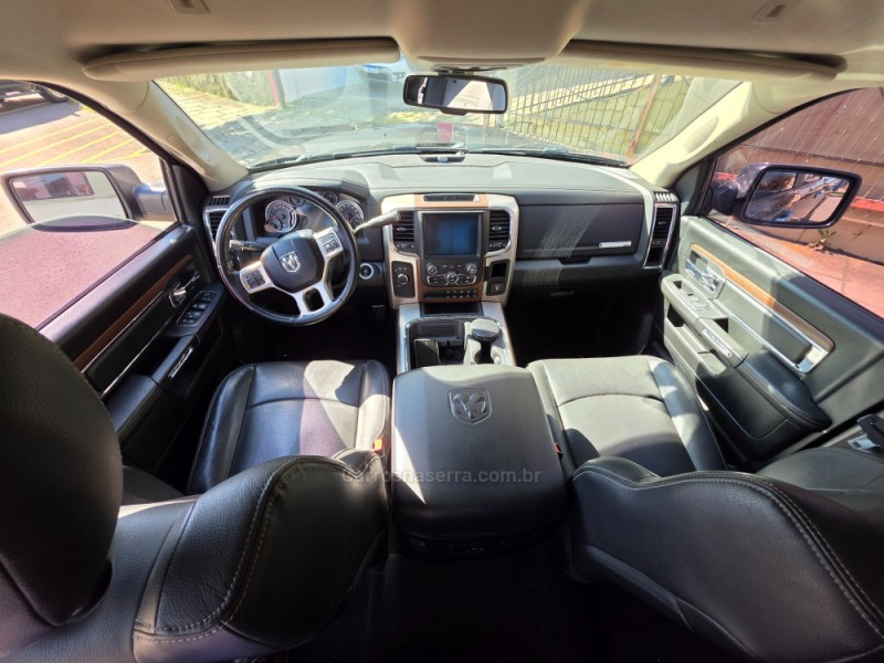 2500 LARAMIE 6.7 CD 4X4 TDI DIESEL 4P AUTOMÁTICA - 2017 - VERANóPOLIS