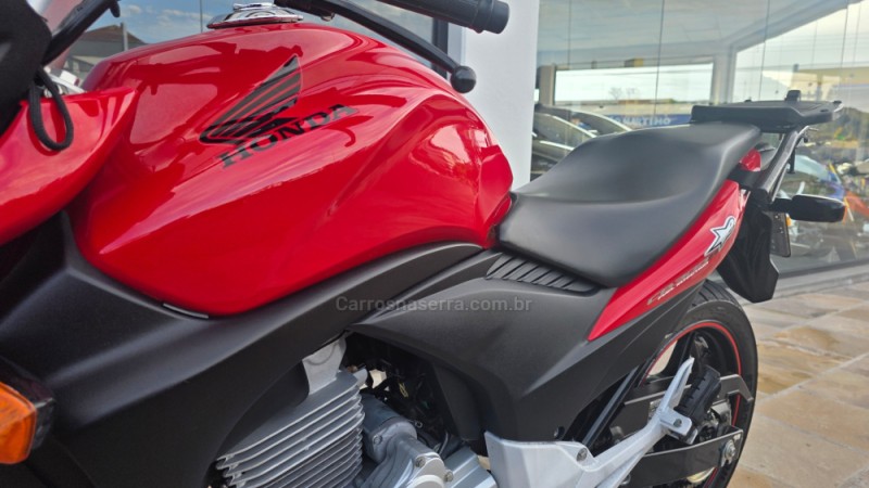 CB 300R  - 2011 - SãO MARCOS