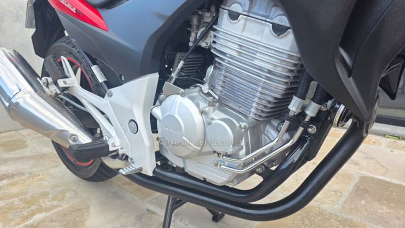 CB 300R  - 2011 - SãO MARCOS