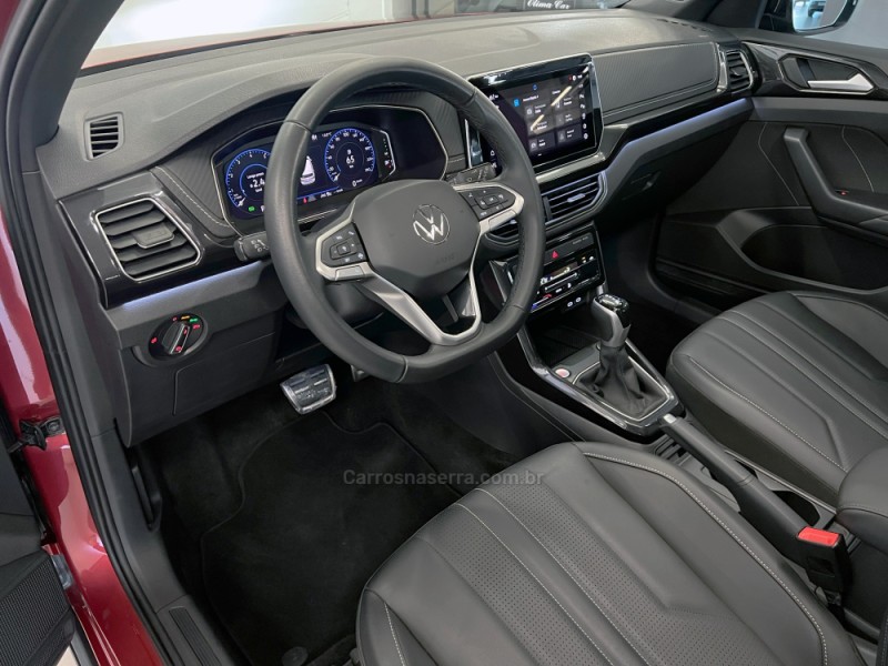 T-CROSS 1.4 HIGHLINE TSI 16V FLEX 4P AUTOMÁTICO - 2025 - FLORES DA CUNHA