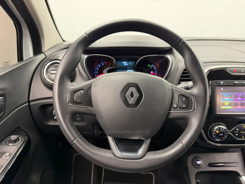 CAPTUR 1.6 16V FLEX INTENSE AUTOMÁTICO - 2018 - CAXIAS DO SUL