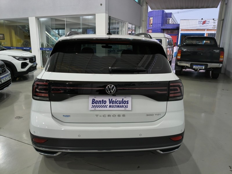 T-CROSS 1.0 COMFORTLINE TSI FLEX 4P AUTOMÁTICO - 2022 - BENTO GONçALVES