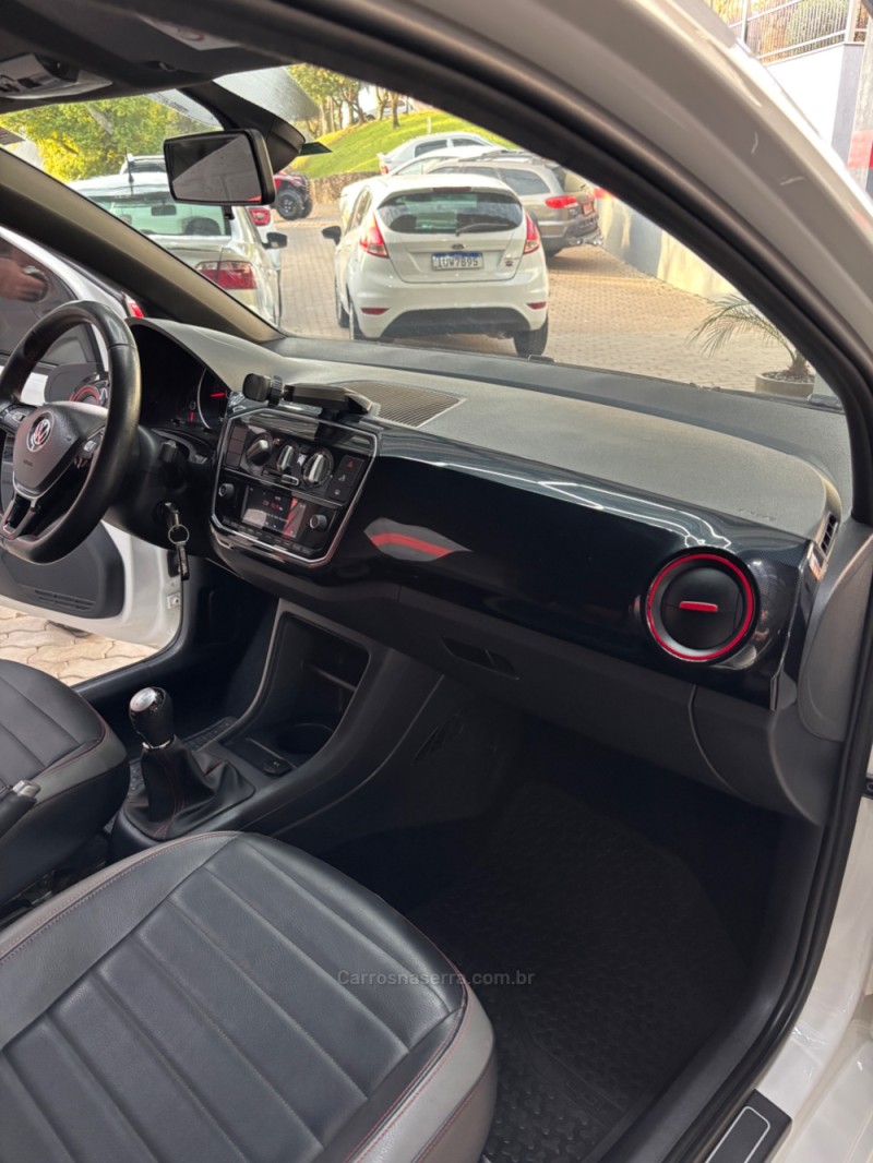 UP 1.0 TSI PEPPER UP 12V FLEX 4P MANUAL - 2018 - HARMONIA