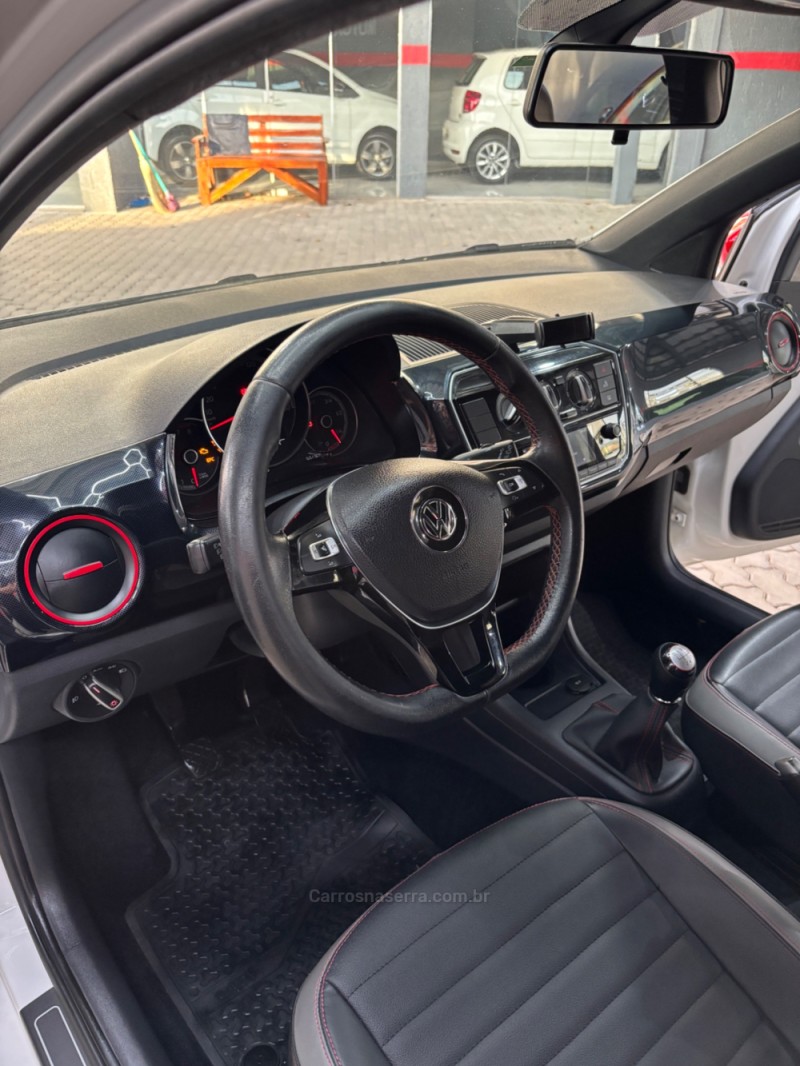 UP 1.0 TSI PEPPER UP 12V FLEX 4P MANUAL - 2018 - HARMONIA