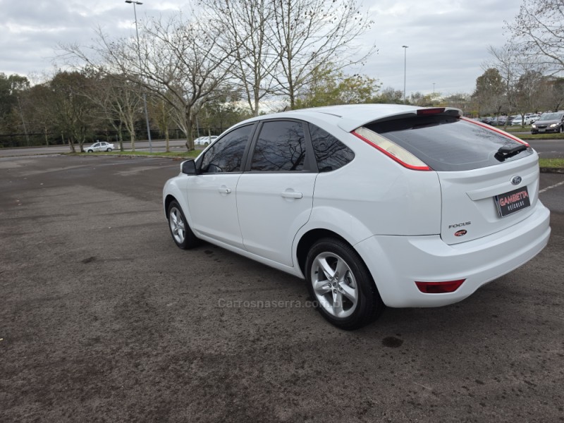 FOCUS 1.6 GLX 8V FLEX 4P MANUAL - 2011 - BENTO GONçALVES