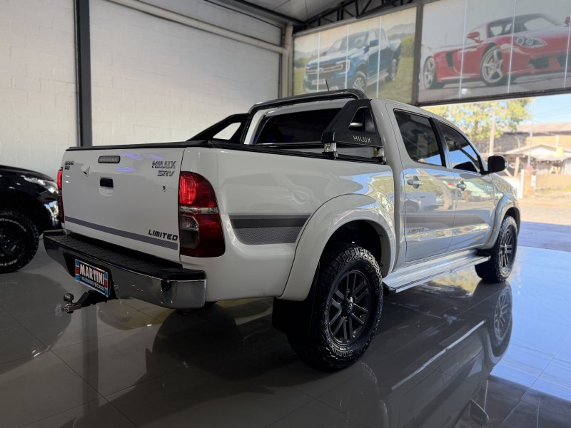 HILUX 3.0 SRV LIMITED EDITION 4X4 CD 16V TURBO INTERCOOLER DIESEL 4P AUTOMÁTICO - 2015 - CAXIAS DO SUL