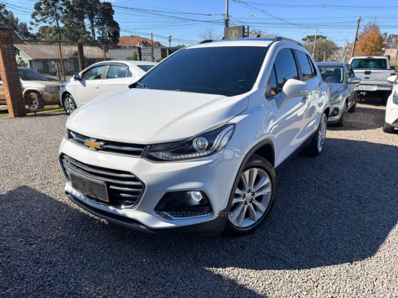 tracker 1.4 16v premier turbo flex 4p automatico 2018 canela