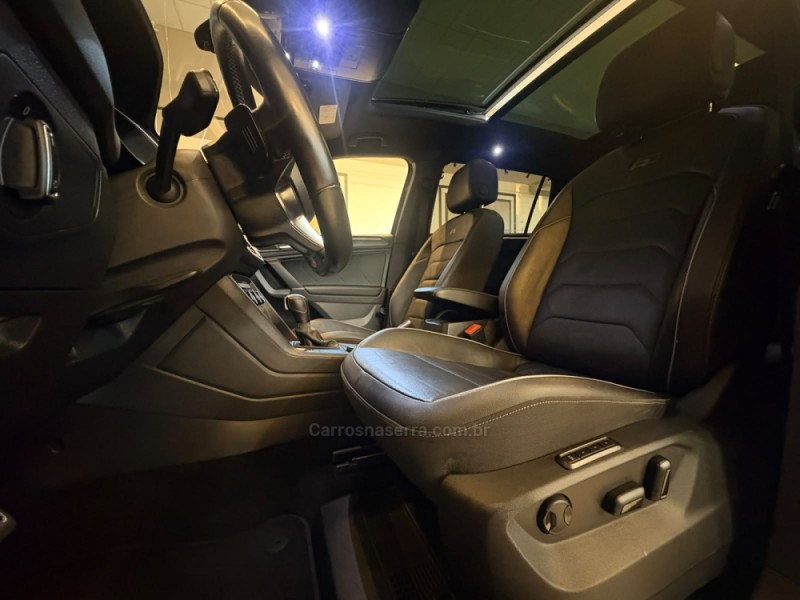 TIGUAN 2.0 ALLSPACE R-LINE 350 TSI 4X4 GASOLINA 4P - 2020 - CAMPO BOM