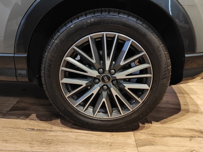 Q3 1.4 TFSI BLACK EDITION S TRONIC FLEX 4P AUTOMATICO - 2021 - ERECHIM
