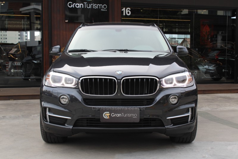 X5 3.0 4X4 30D I6 TURBO DIESEL 4P AUTOMÁTICO - 2017 - CAXIAS DO SUL