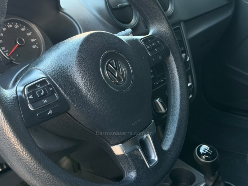 GOL 1.0 MI SELEÇÃO 8V FLEX 4P MANUAL G.VI - 2014 - LAGOA VERMELHA