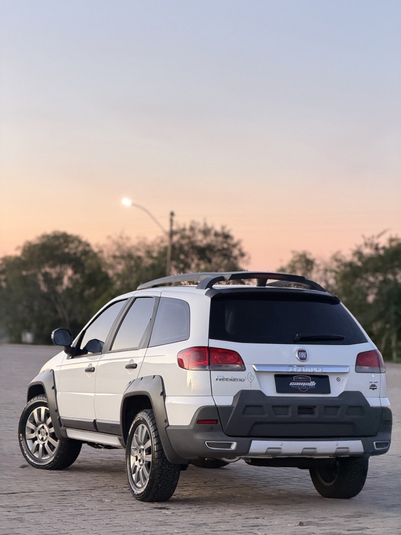 PALIO 1.8 MPI ADVENTURE WEEKEND 8V FLEX 4P MANUAL - 2015 - ANTôNIO PRADO