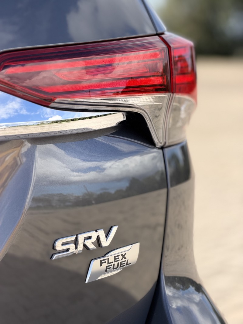 HILUX SW4 2.7 SRV 4X2 16V FLEX 7 LUGARES 4P AUTOMÁTICO - 2019 - ANTôNIO PRADO