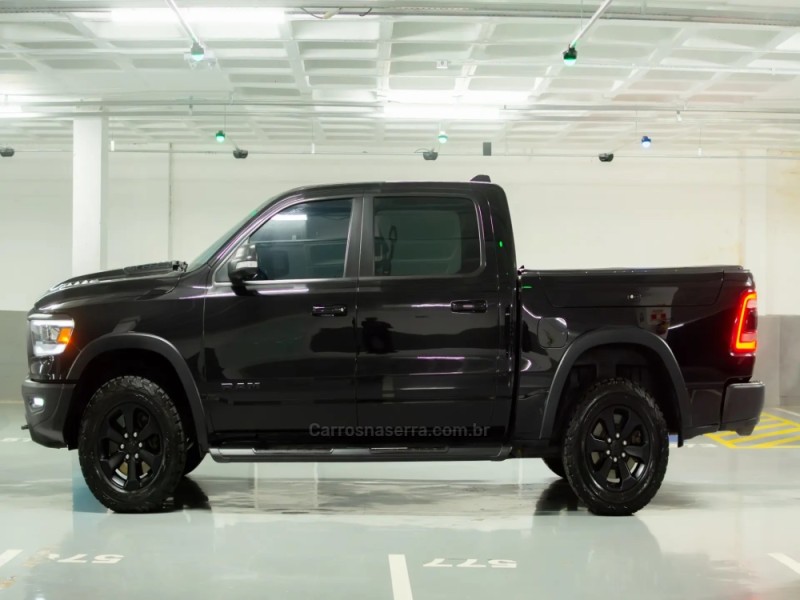1500 REBEL 5.7 HEMI V8 CD 4X4 GASOLINA 4P AUTOMÁTICA - 2022 - PORTO ALEGRE