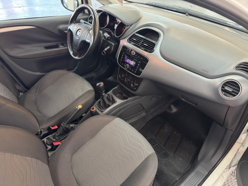 PUNTO 1.4 ATTRACTIVE 8V FLEX 4P MANUAL - 2016 - CAXIAS DO SUL
