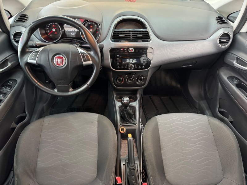 PUNTO 1.4 ATTRACTIVE 8V FLEX 4P MANUAL - 2016 - CAXIAS DO SUL