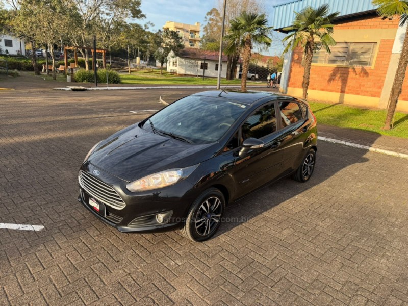 FIESTA 1.6 SE HATCH 16V FLEX 4P MANUAL - 2017 - BROCHIER