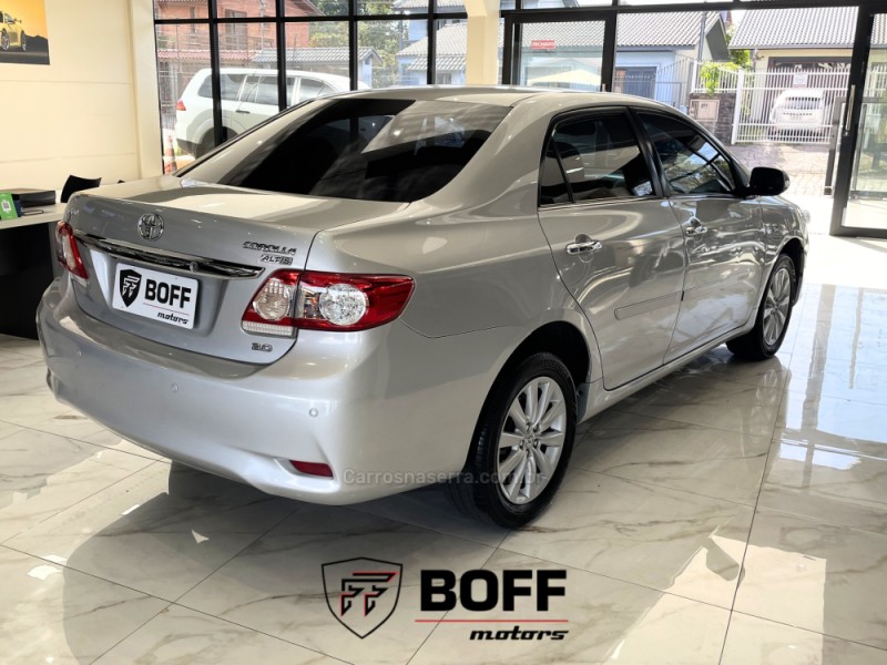 COROLLA 2.0 ALTIS PREMIUM 16V FLEX 4P AUTOMÁTICO - 2012 - CAXIAS DO SUL