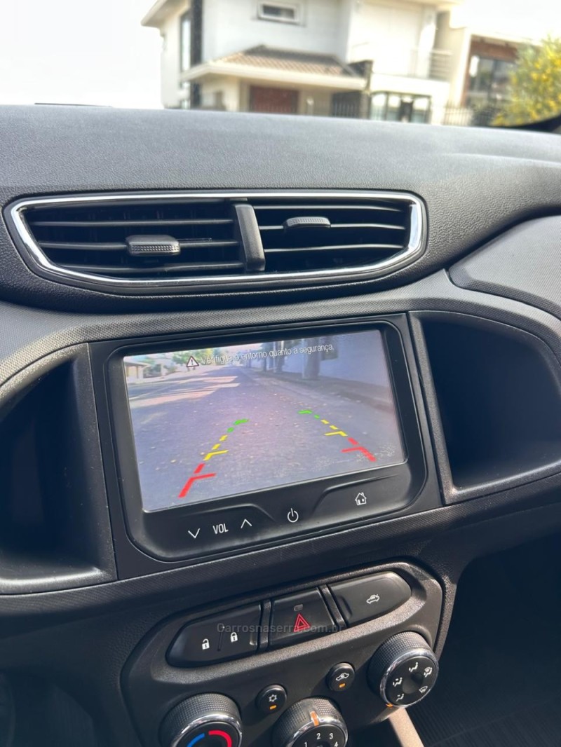 ONIX 1.4 MPFI LTZ 8V FLEX 4P MANUAL - 2014 - VENâNCIO AIRES