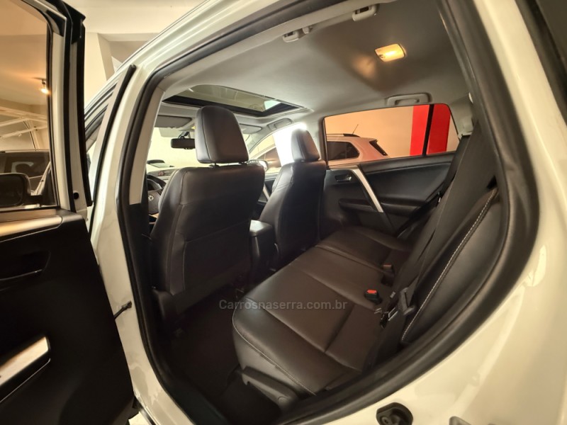 RAV4 2.0 TOP 4X2 16V GASOLINA 4P AUTOMÁTICO - 2017 - GUAPORé