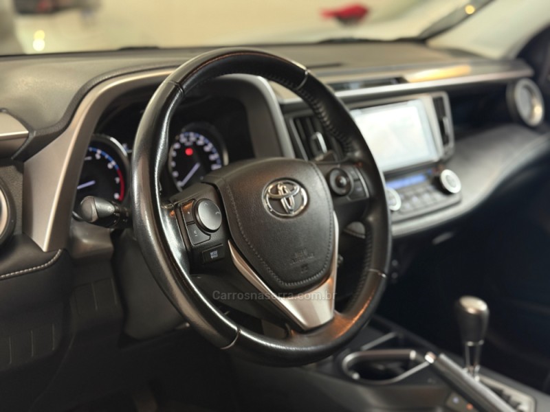 RAV4 2.0 TOP 4X2 16V GASOLINA 4P AUTOMÁTICO - 2017 - GUAPORé