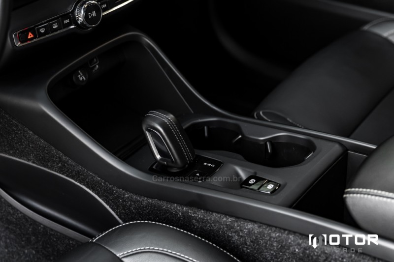 XC 40 2.0 T4 GASOLINA INSCRIPTION - 2019 - PORTO ALEGRE