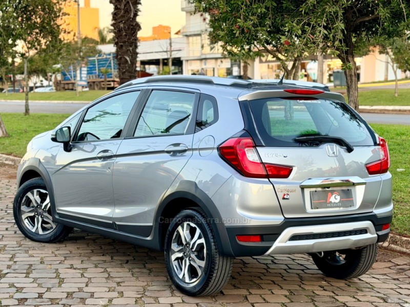 WRV 1.5 16V FLEXONE EX CVT - 2018 - CASCA