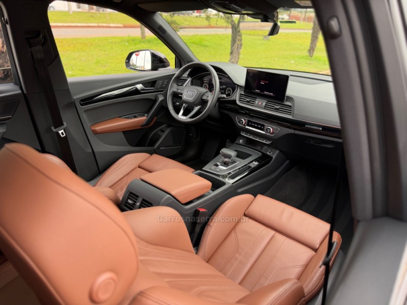 Q5 2.0 TFSI PERFORMANCE BLACK QUATTRO HÍBRIDO 4P AUTOMÁTICO - 2023 - CASCA