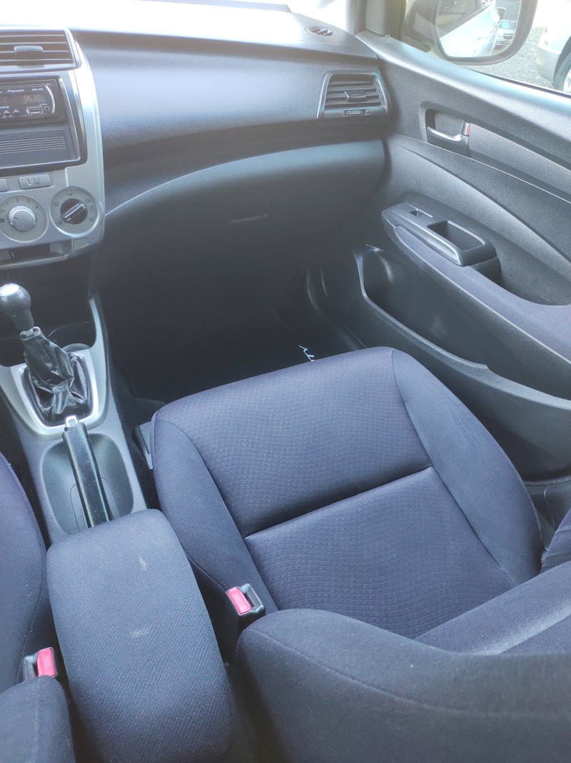 CITY 1.5 DX 16V FLEX 4P MANUAL - 2011 - VALE REAL