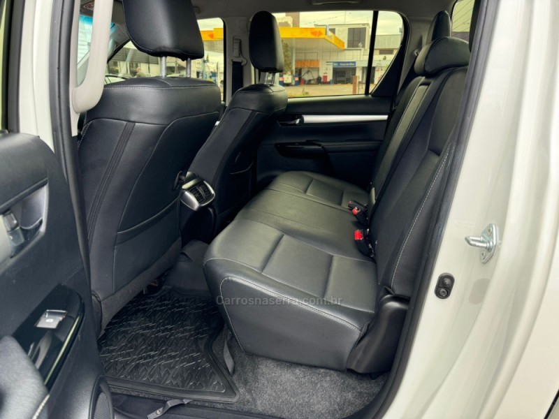 HILUX 2.8 SRX 4X4 CD 16V DIESEL 4P AUTOMÁTICO - 2022 - VERANóPOLIS