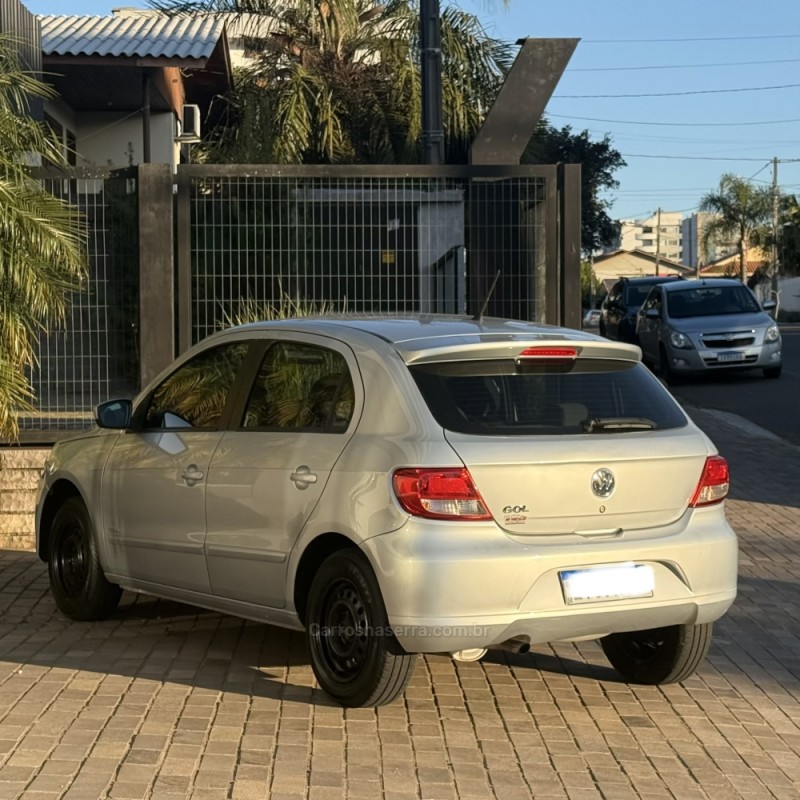 GOL 1.0 MI TREND 8V FLEX 4P MANUAL - 2013 - GUAPORé