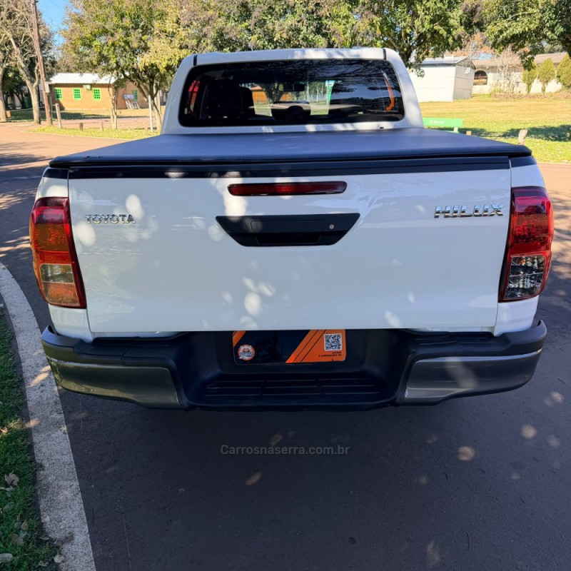 HILUX 2.8 STD 4X4 CD 16V DIESEL 4P MANUAL - 2024 - VACARIA
