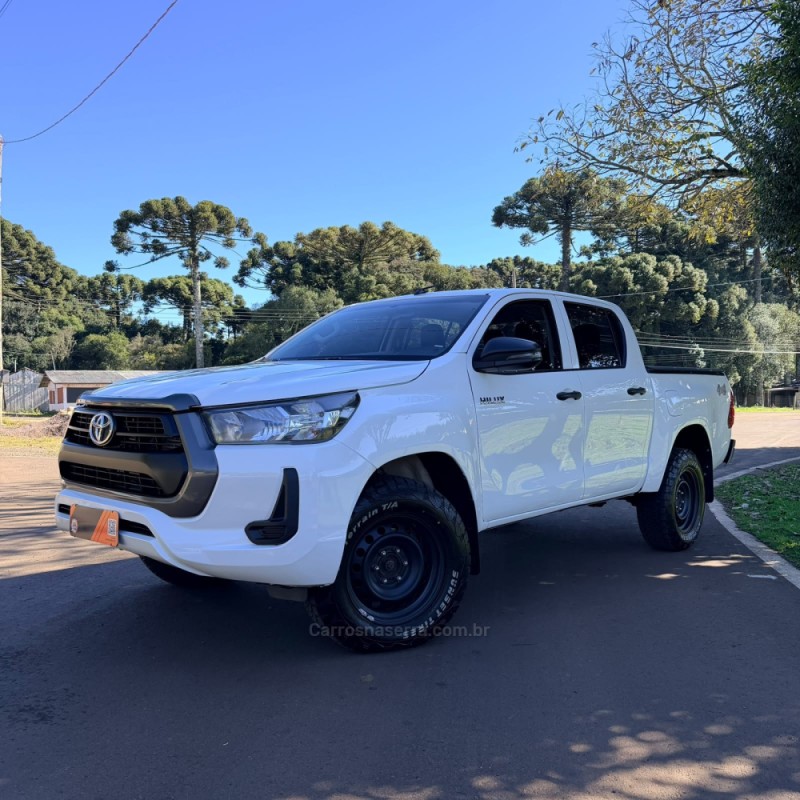 hilux 2.8 std 4x4 cd 16v diesel 4p manual 2024 vacaria